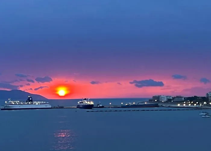 Marina Premium Hotel & Apartment