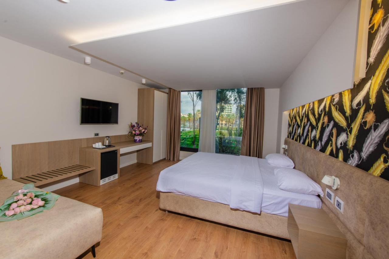 Marina Premium & Hotel