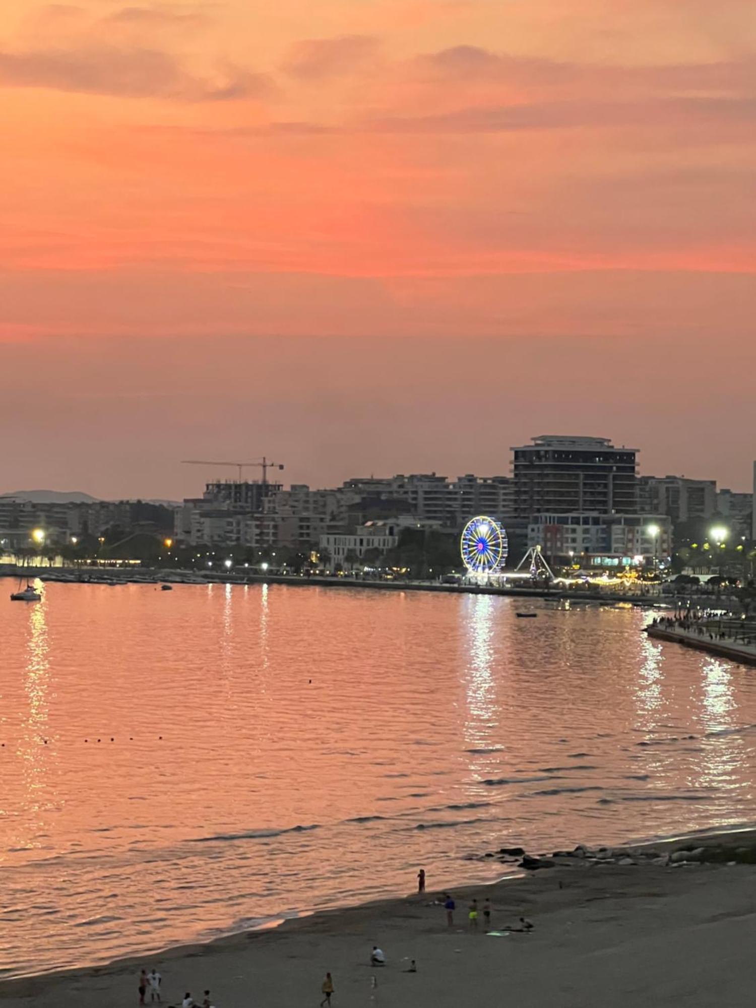 Marina Premium & 4* Vlore